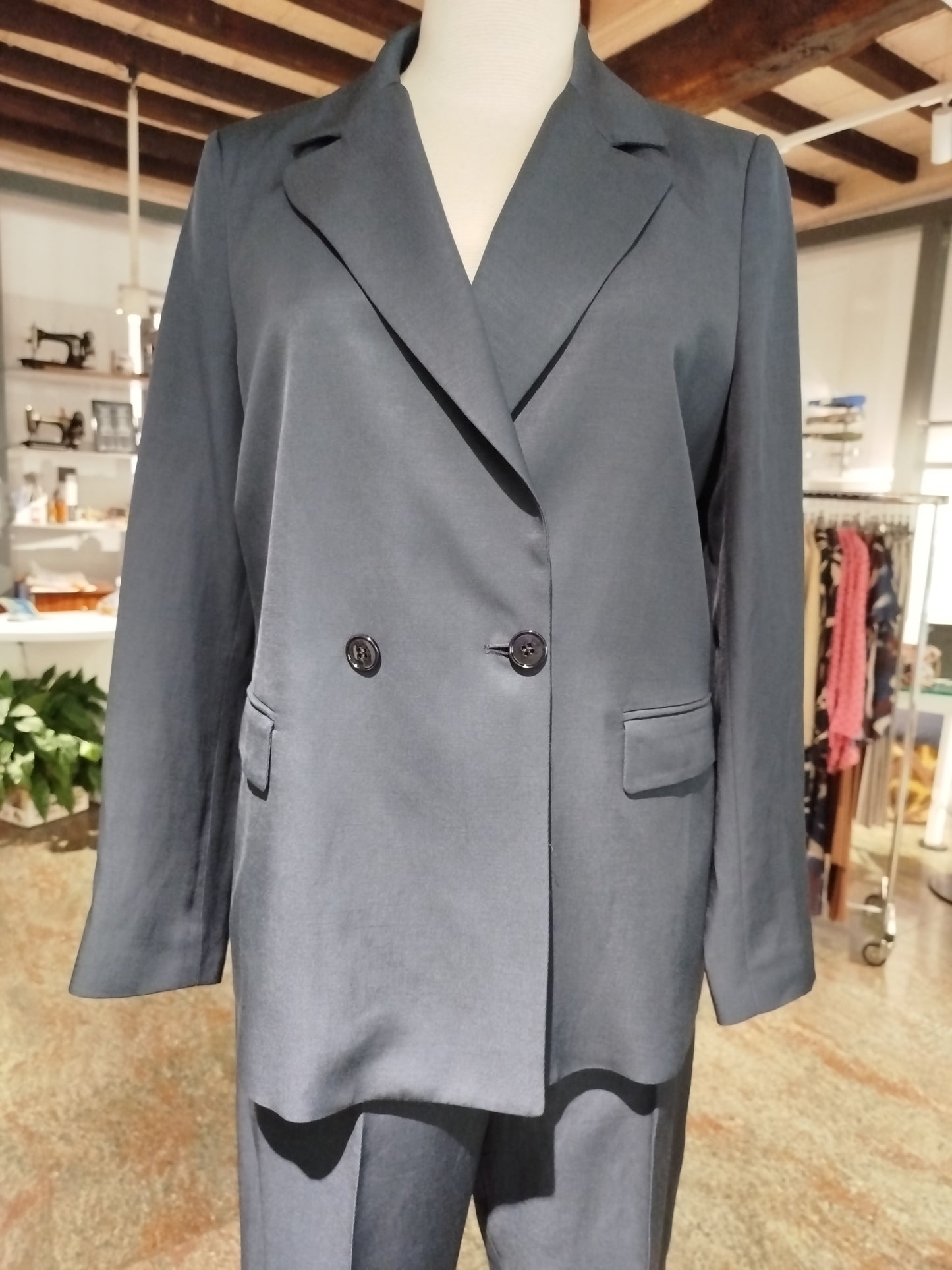 A.D.E.L.E. 1961 - Tailleur